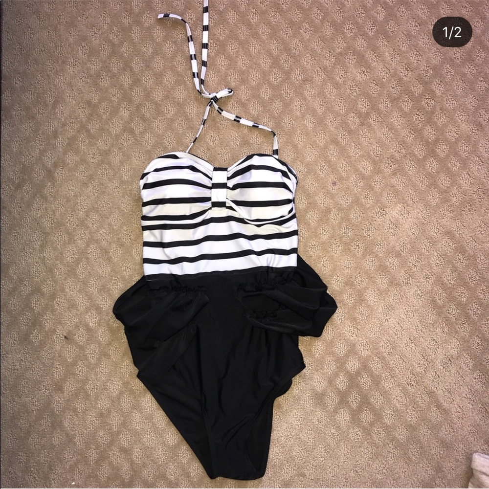 One piece swimsuit